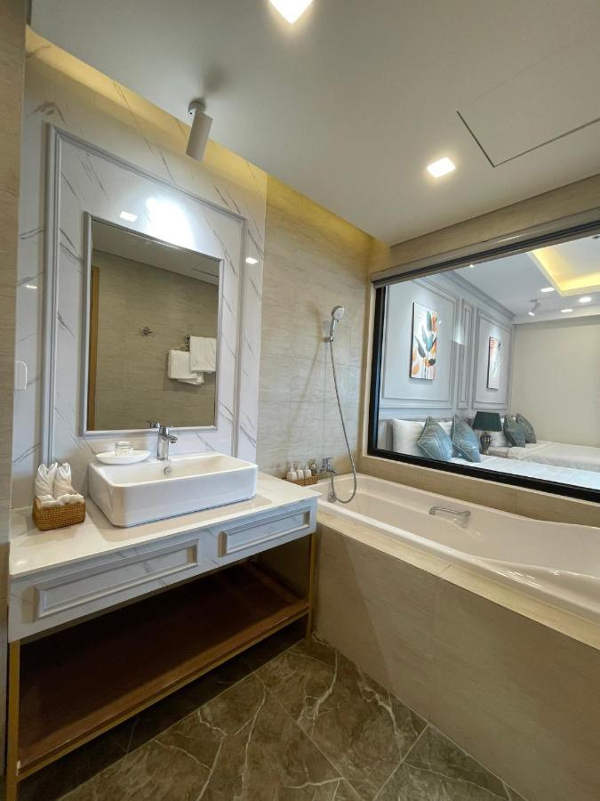 Flc Sea Tower - Jenny Pham Apartment Quy Nhon Bagian luar foto
